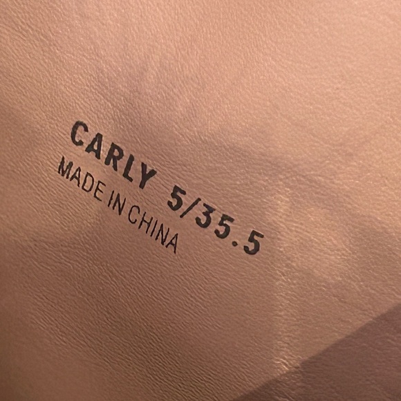 Size 35.5 Stuart Weitzman Carly Boots - Picture 4 of 4